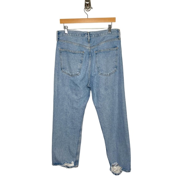 Agolde | 90’s Cropped Jeans in Echo Light Denim Distressed - Picture 6 of 10
